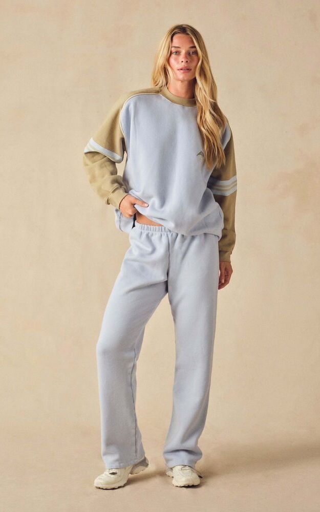 Midweight Sweats Staple Straight Leg Sweatpants - Palmetto