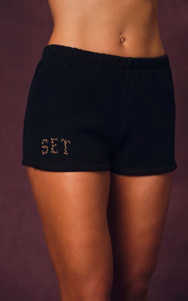 Midweight Sweats Staple Animal Print Set Sweat Shorts - Savannah